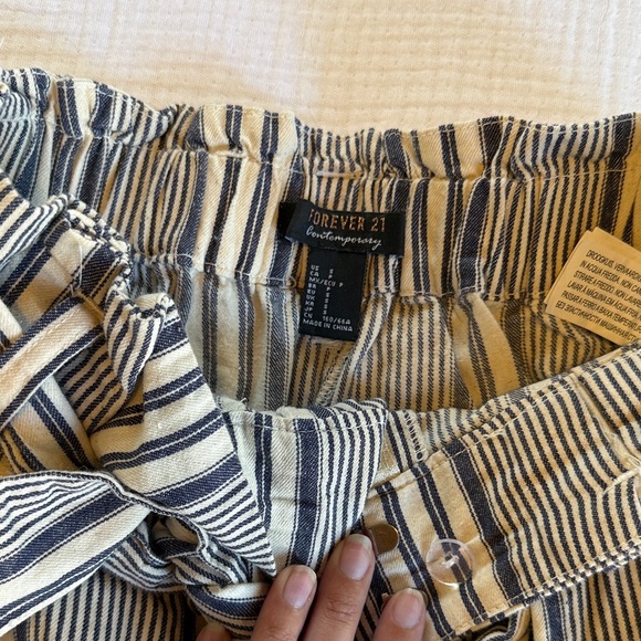 Forever 21 Striped Paperbag Waist Pants - Black and Cream - Picture 2 of 3